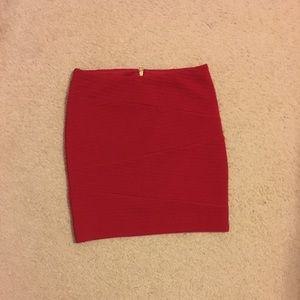 Textured red body con skirt